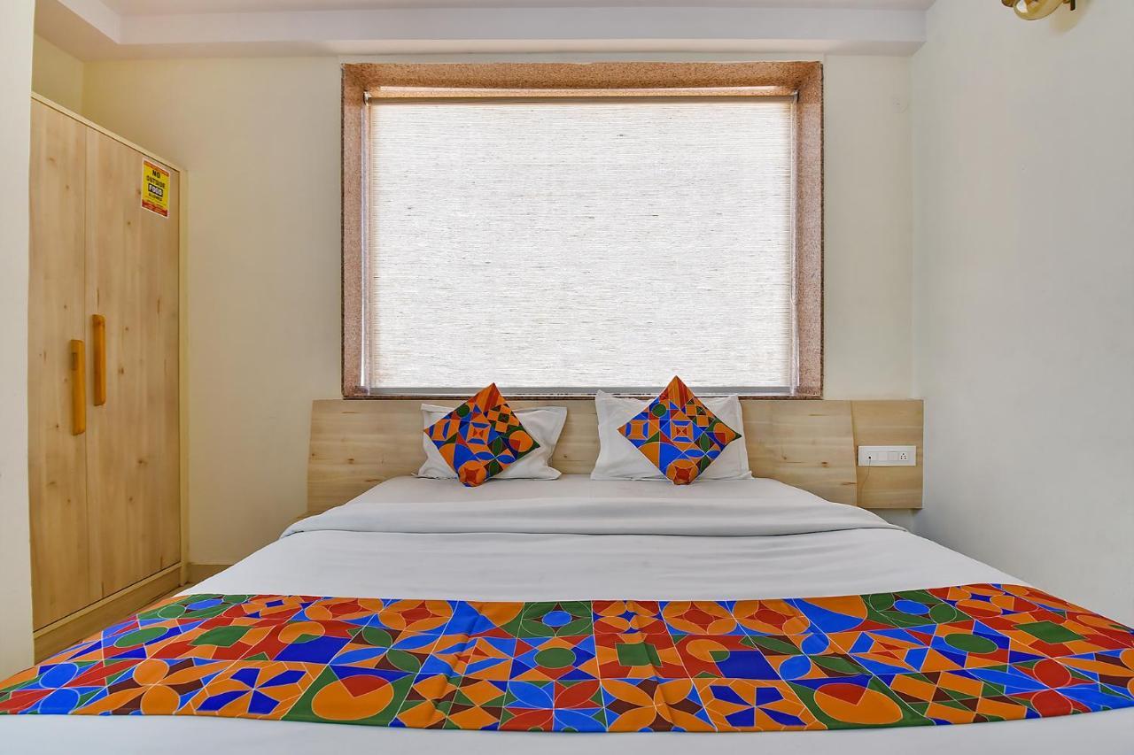 Fabhotel Silver I
