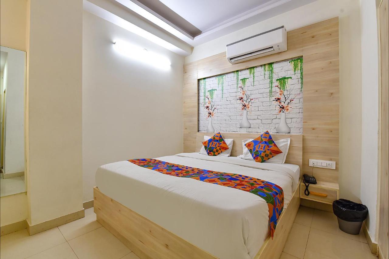 Fabhotel Silver I Hotel 3*